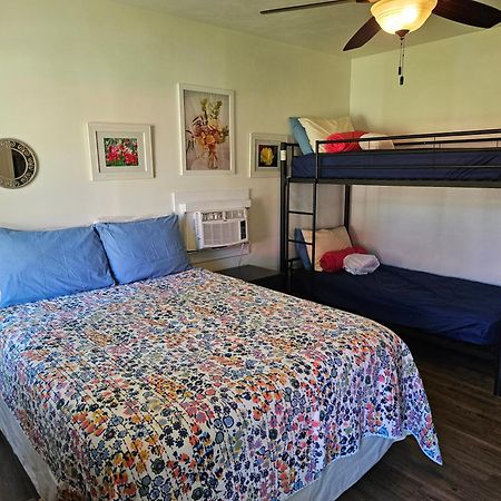 Jensen'S Rv Park And Motel Саут-Хейвен Экстерьер фото